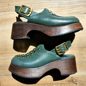 Charlotte Stone Carlos Clog in Emerald